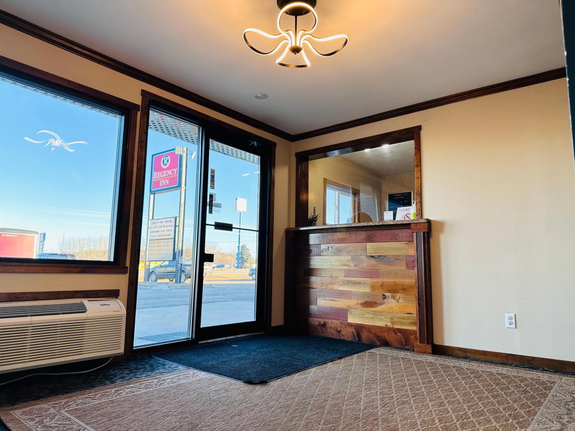 Regency Inn هدسون المظهر الخارجي الصورة